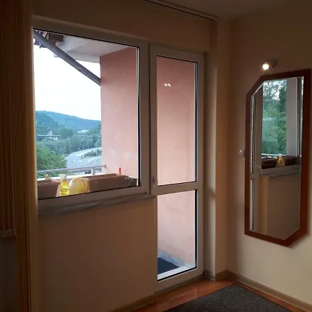 Apartment Orange *